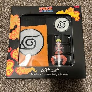 Mug keychain and socks gift set